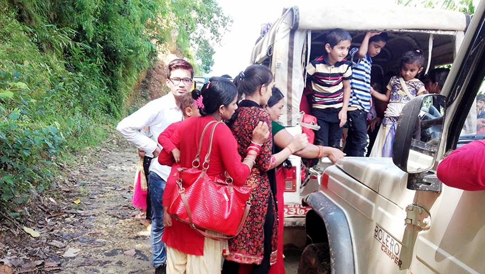 ग्रामीण सडकमा संधैको सास्ती